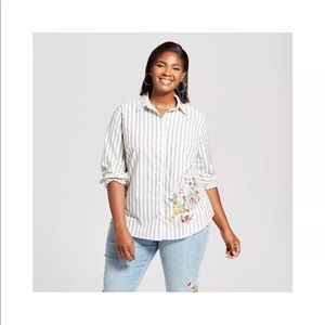 Ava & Viv Embroidered Button down shirt 1X 2X 3X